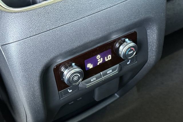 New 2026 GMC Acadia Denali Ultimate w/ LPO, All-Weather Package image 14