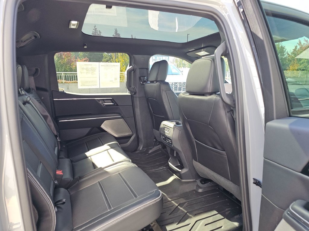 Used 2026 GMC Sierra EV Denali AWD/4WD image 14