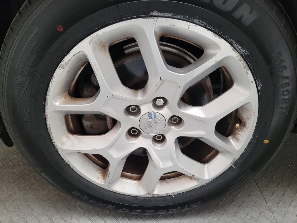 Used 2015 Jeep Renegade Latitude image 31