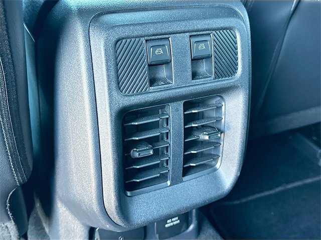 Used 2025 Ford Bronco Outer Banks image 24