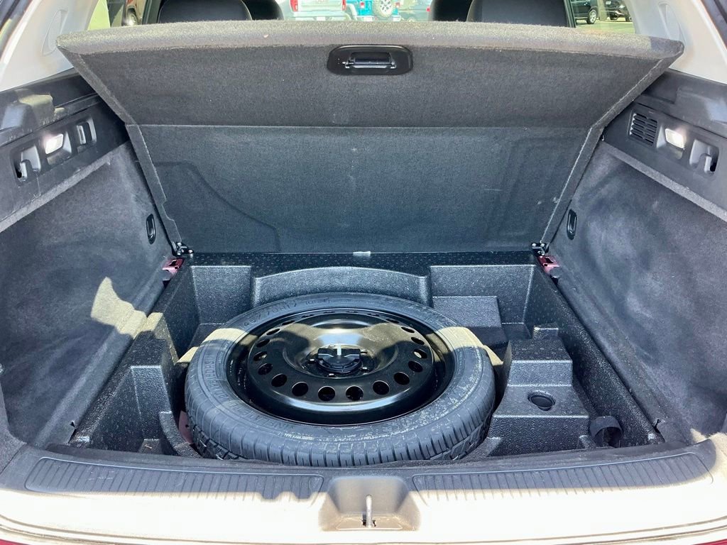 Used 2022 Buick Envision Essence w/ Technology Package II FWD image 20