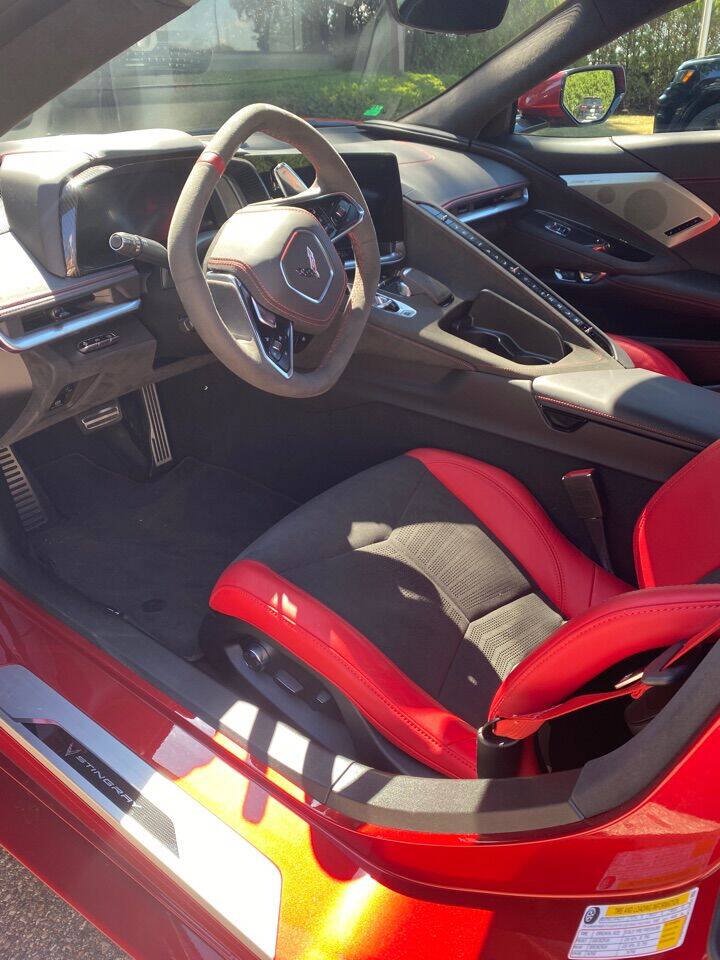 Used 2022 Chevrolet Corvette Stingray Premium Conv w/ Z51 Performance Package RWD image 3