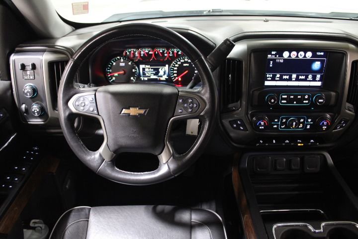 Used 2018 Chevrolet Silverado 1500 High Country AWD/4WD image 31