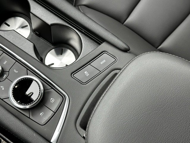 New 2025 Cadillac XT5 Luxury w/ LPO, Floor Liner Package image 12