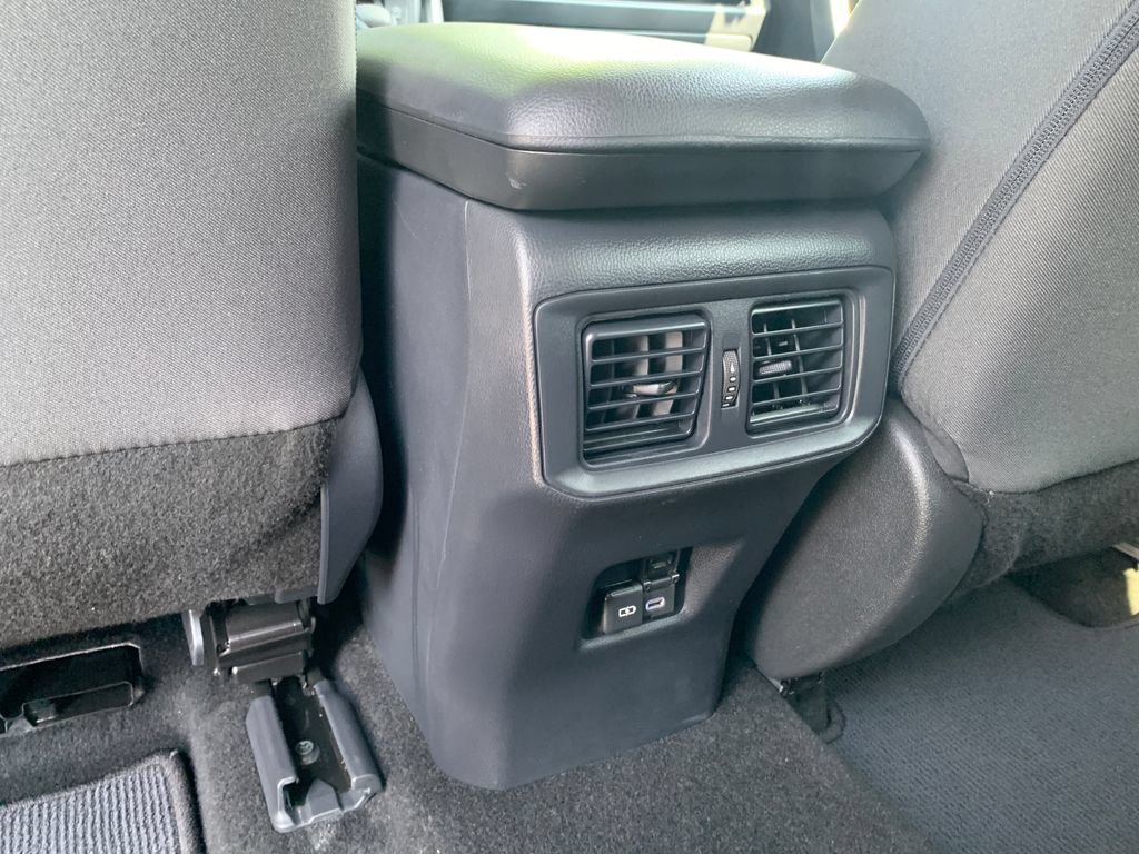 Used 2025 Toyota RAV4 XLE w/ Convenience Package FWD image 25