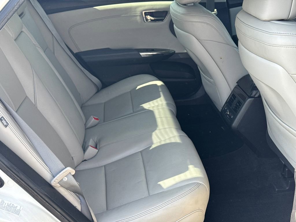 Used 2013 Toyota Avalon Limited image 15