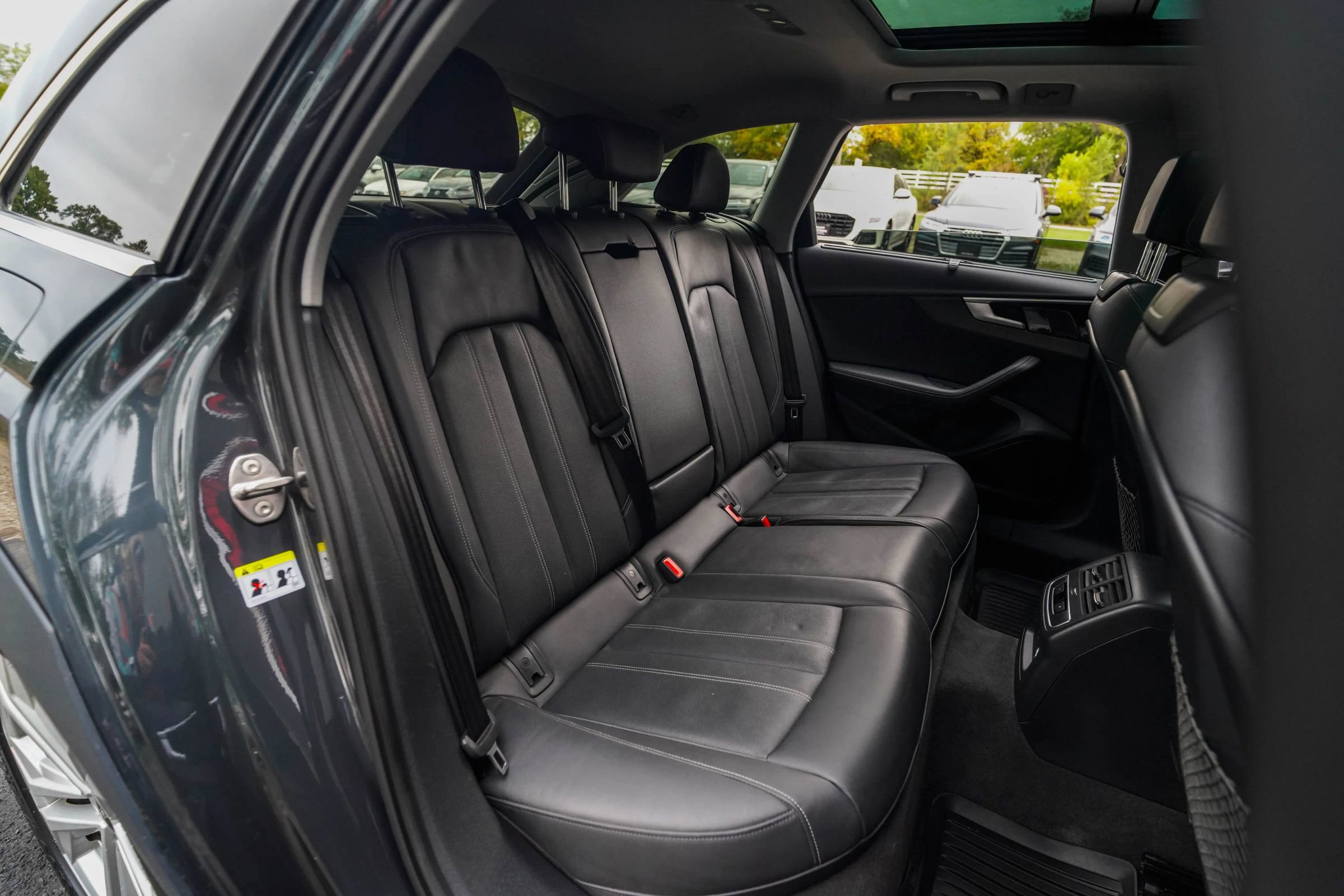 Used 2021 Audi A4 2.0T allroad Premium Plus image 33