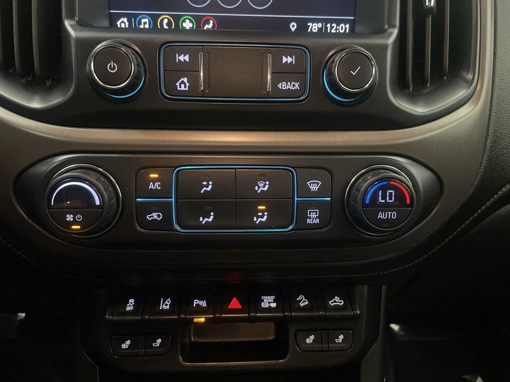 Used 2021 GMC Canyon AT4 w/ Driver Alert Package AWD/4WD image 10