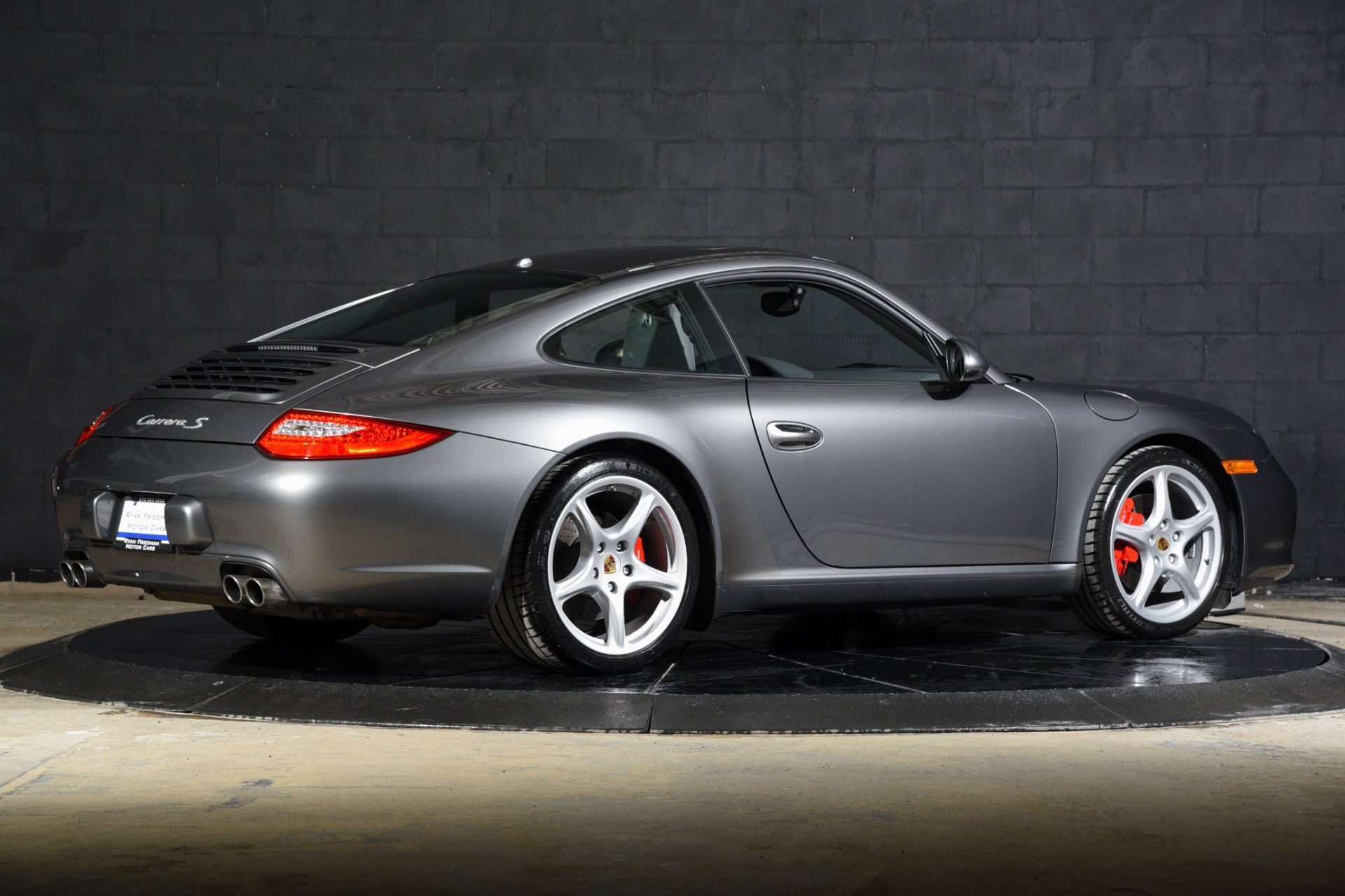 Used 2010 Porsche 911 Carrera S RWD image 3