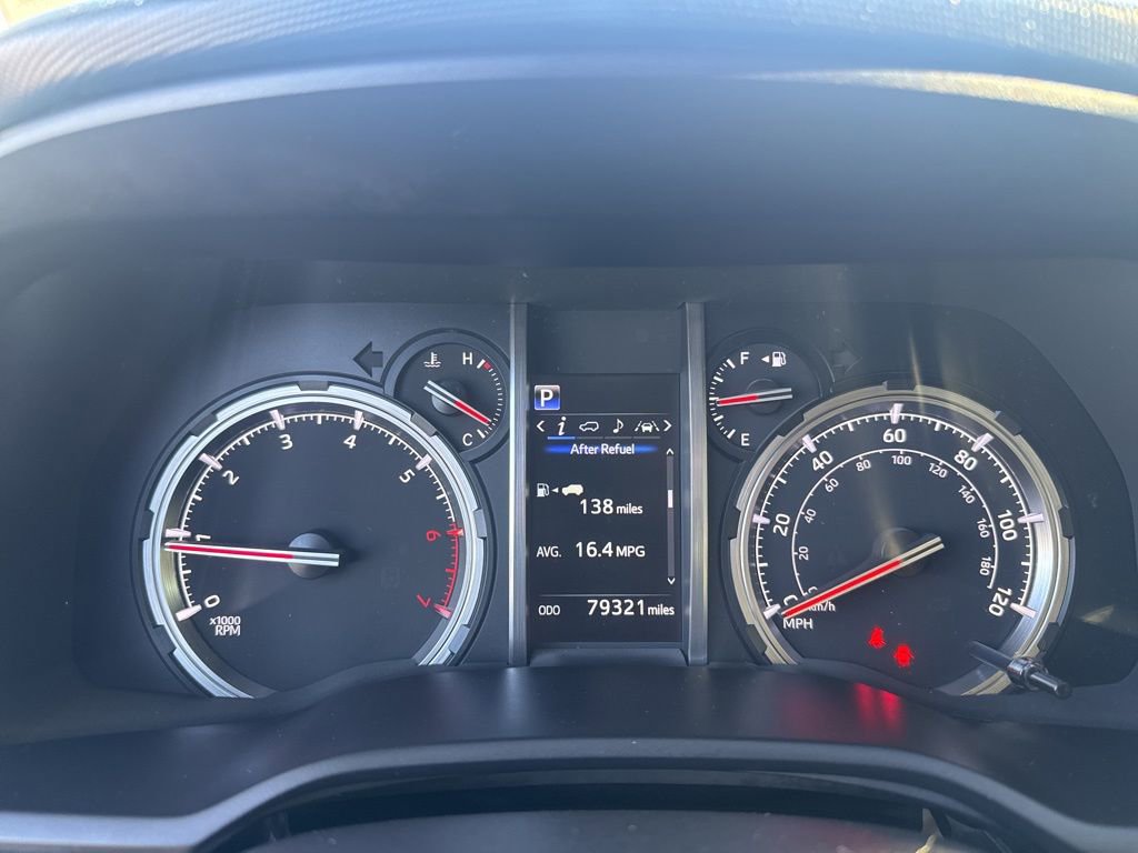 Used 2020 Toyota 4Runner TRD Off-Road image 21