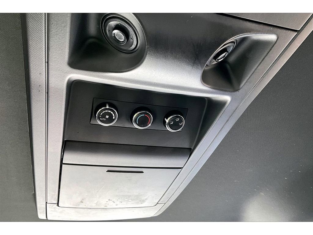 Used 2018 Dodge Grand Caravan GT image 31