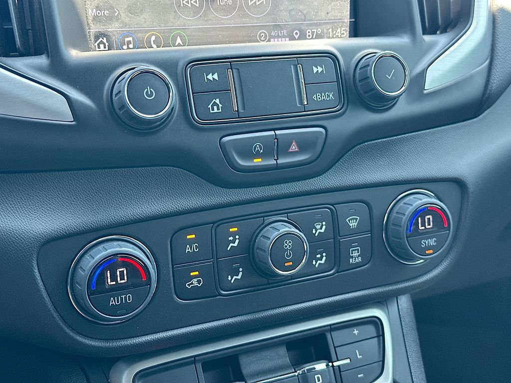 New 2024 GMC Terrain SLE w/ Driver Convenience Package FWD image 14