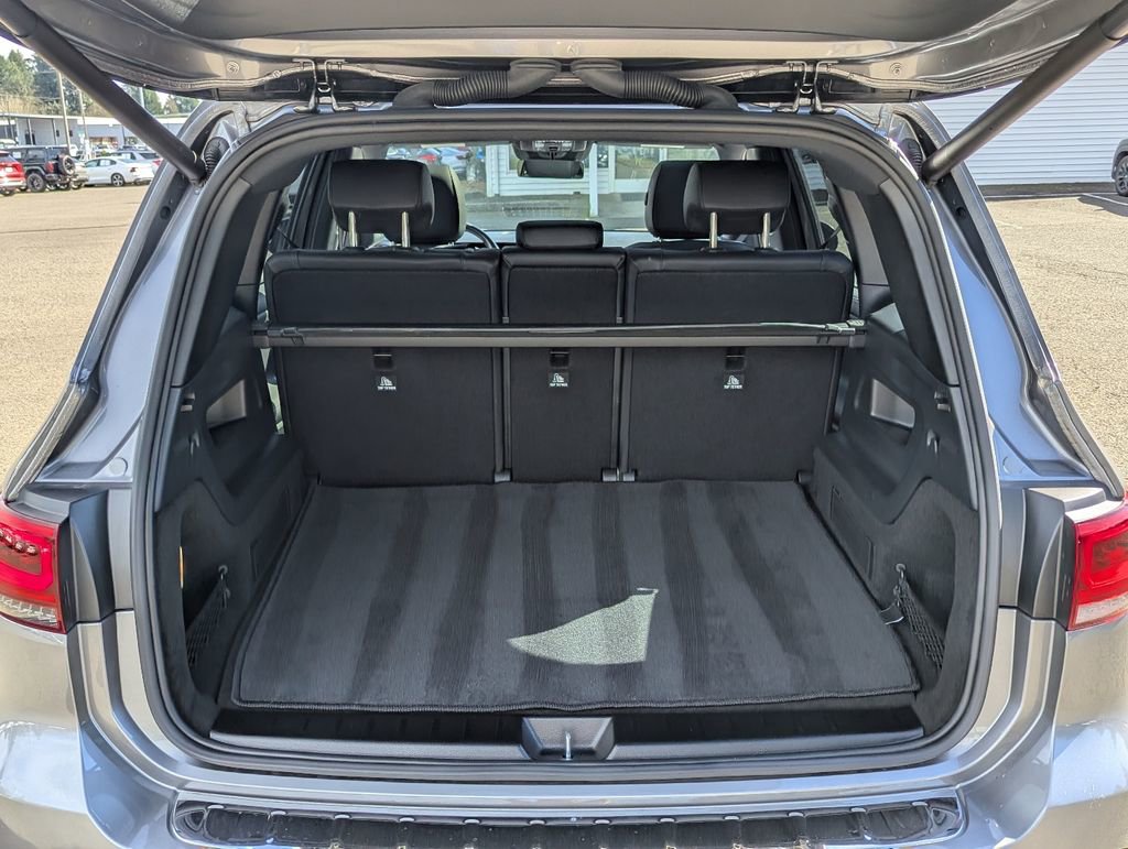 Used 2022 Mercedes-Benz EQB 350 4MATIC image 29