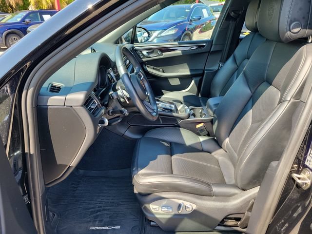 Used 2023 Porsche Macan S AWD/4WD image 21