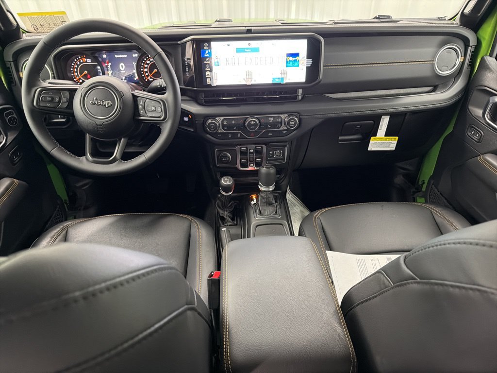 New 2026 Jeep Gladiator Sport AWD/4WD image 12