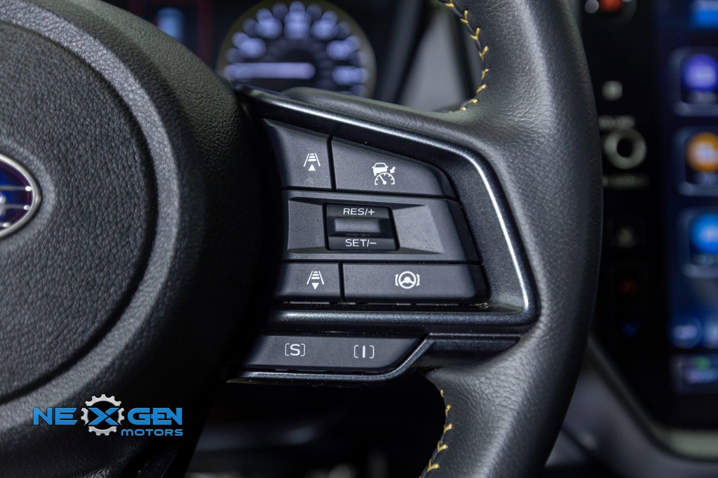 Used 2024 Subaru Crosstrek 2.5i Sport w/ Crosstrek Mirror Package image 15