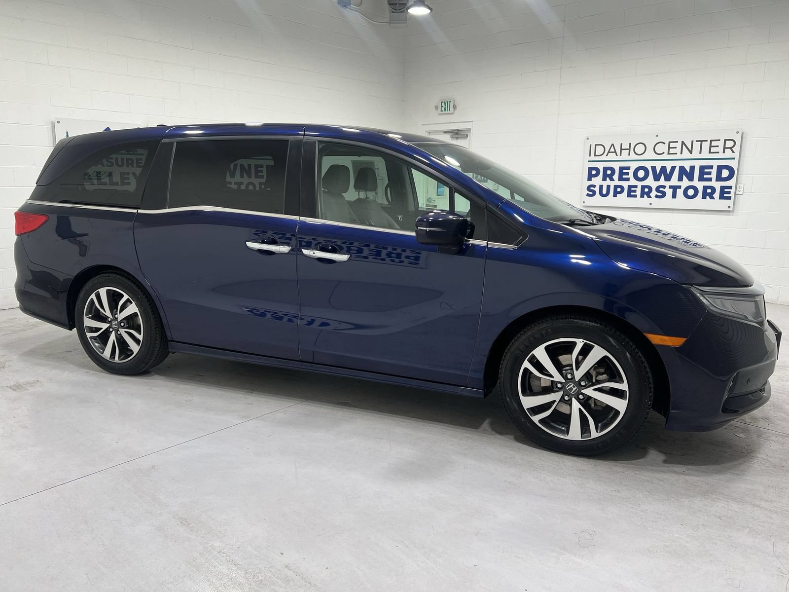 Used 2021 Honda Odyssey Touring image 9