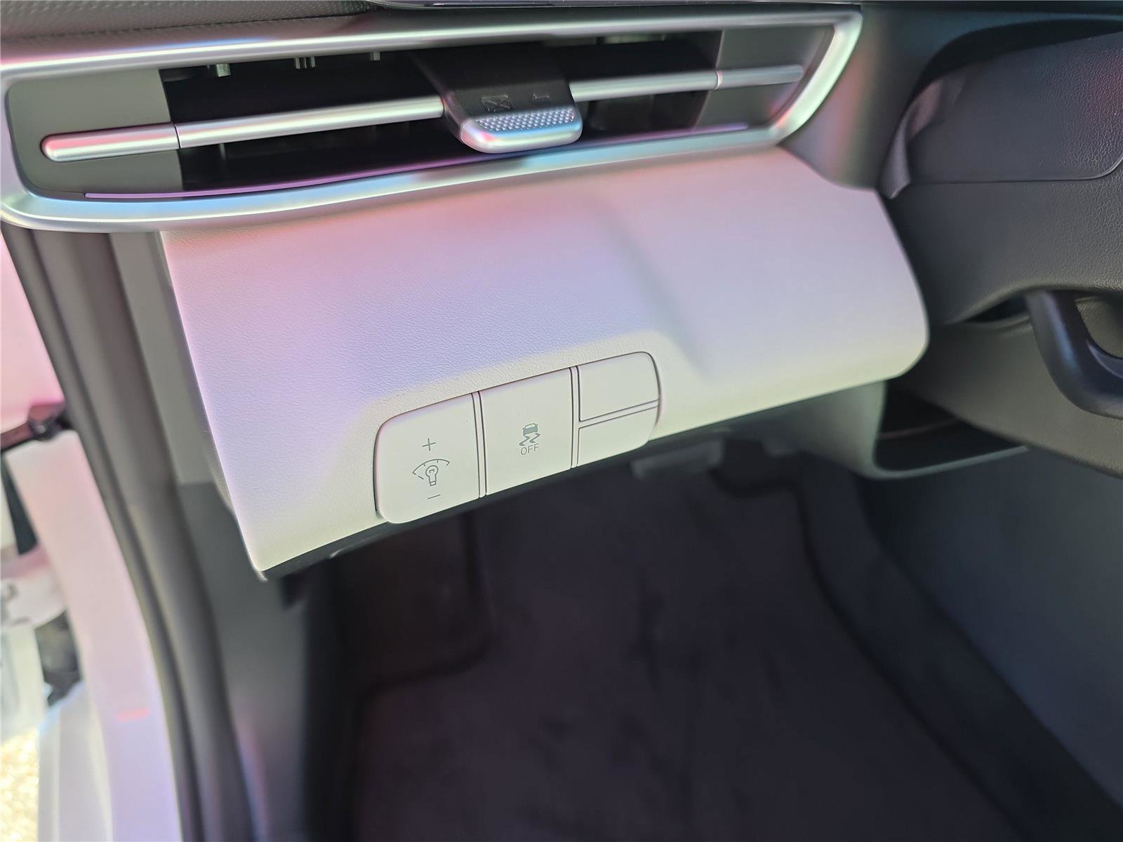 New 2026 Hyundai Elantra Limited image 12