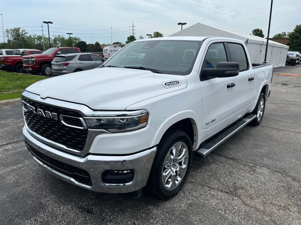 Used 2026 RAM 1500 Big Horn AWD/4WD image 3