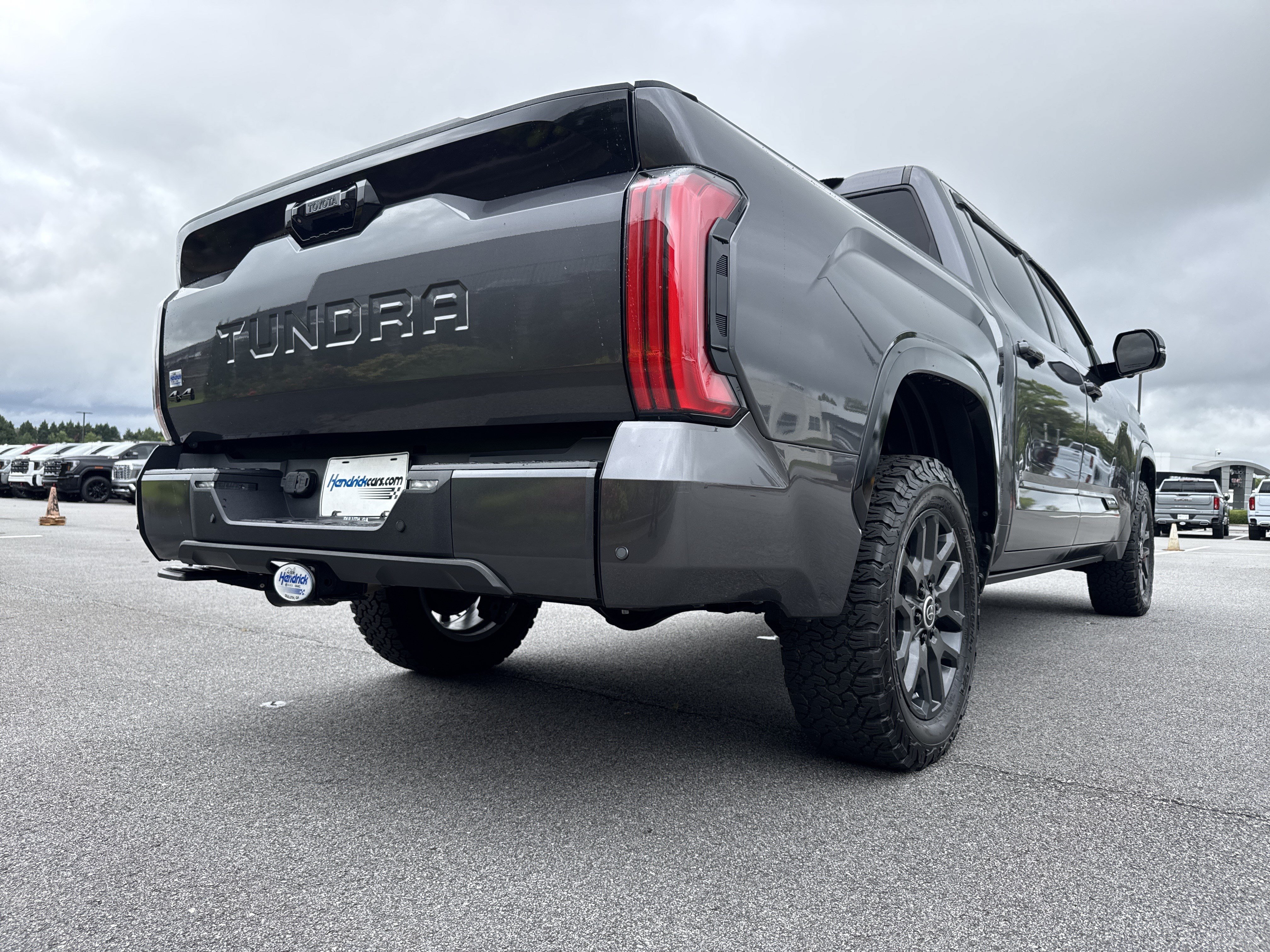 Used 2024 Toyota Tundra Platinum AWD/4WD image 10