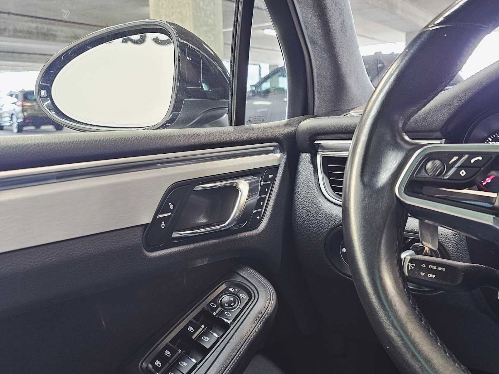 Used 2016 Porsche Macan Turbo w/ Premium Package Plus image 22