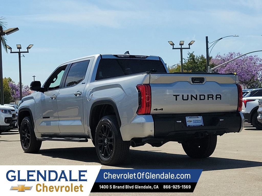 Used 2025 Toyota Tundra Limited AWD/4WD image 14