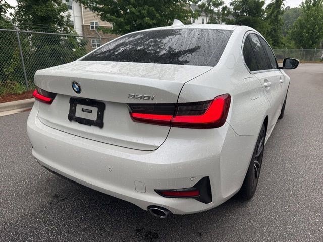 Used 2022 BMW 330i Sedan w/ Premium Package RWD image 10