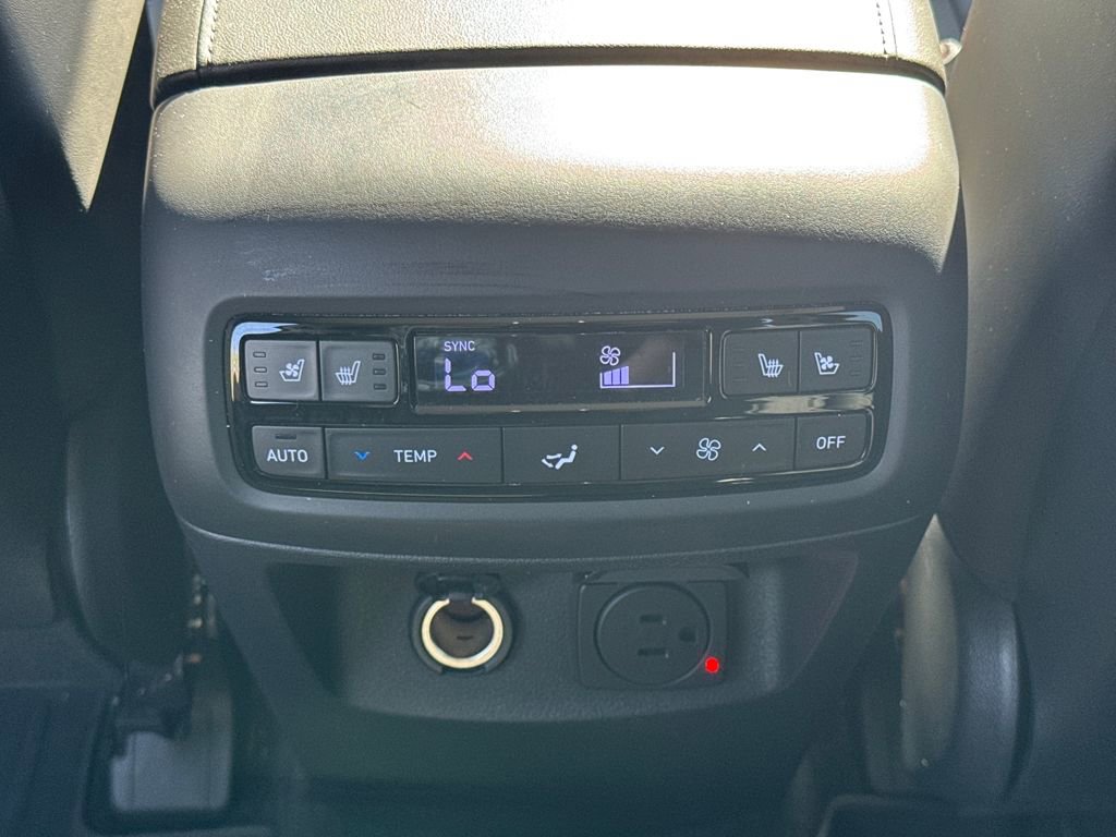 Used 2024 Hyundai Palisade SEL image 33