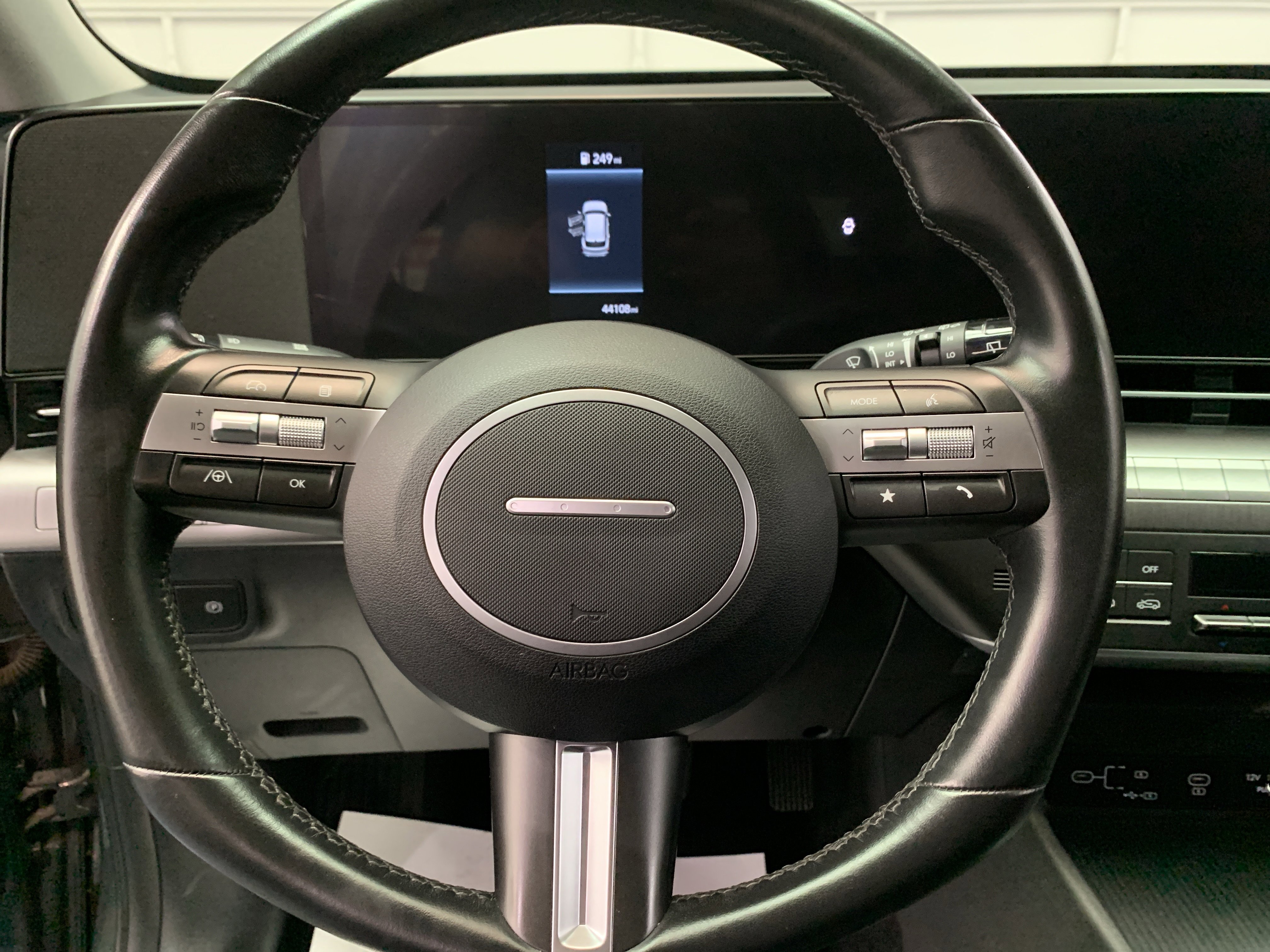 Used 2024 Hyundai Kona SEL image 17