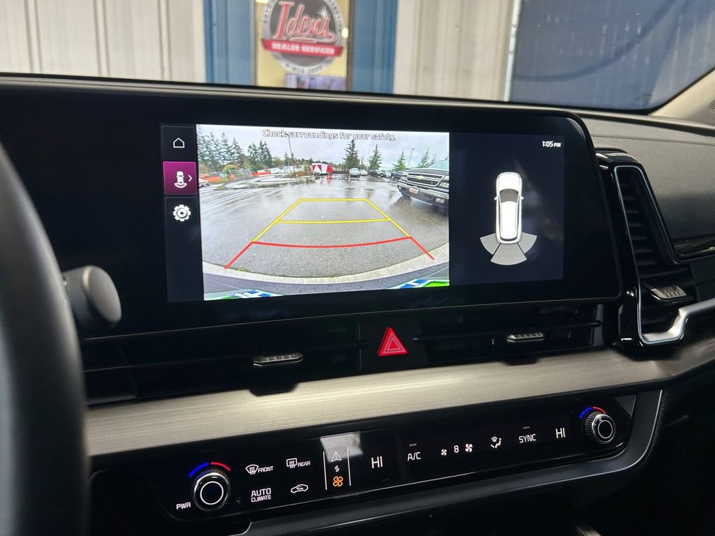 Used 2025 Kia Sportage EX image 19