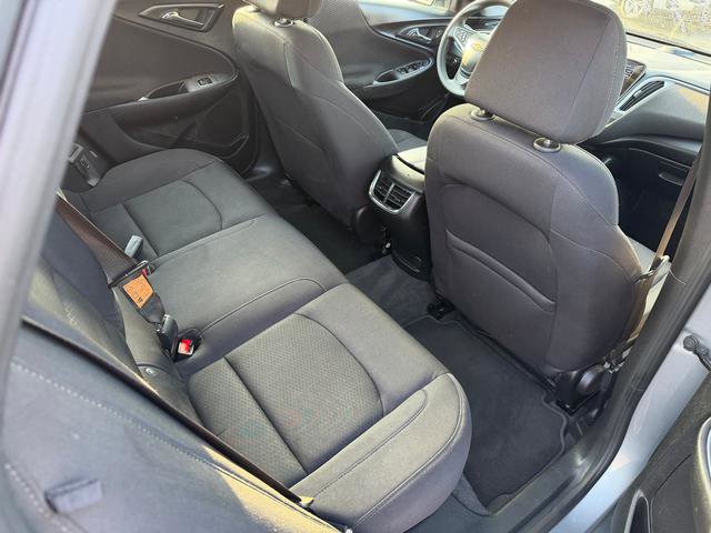 Used 2024 Chevrolet Malibu LT FWD image 12