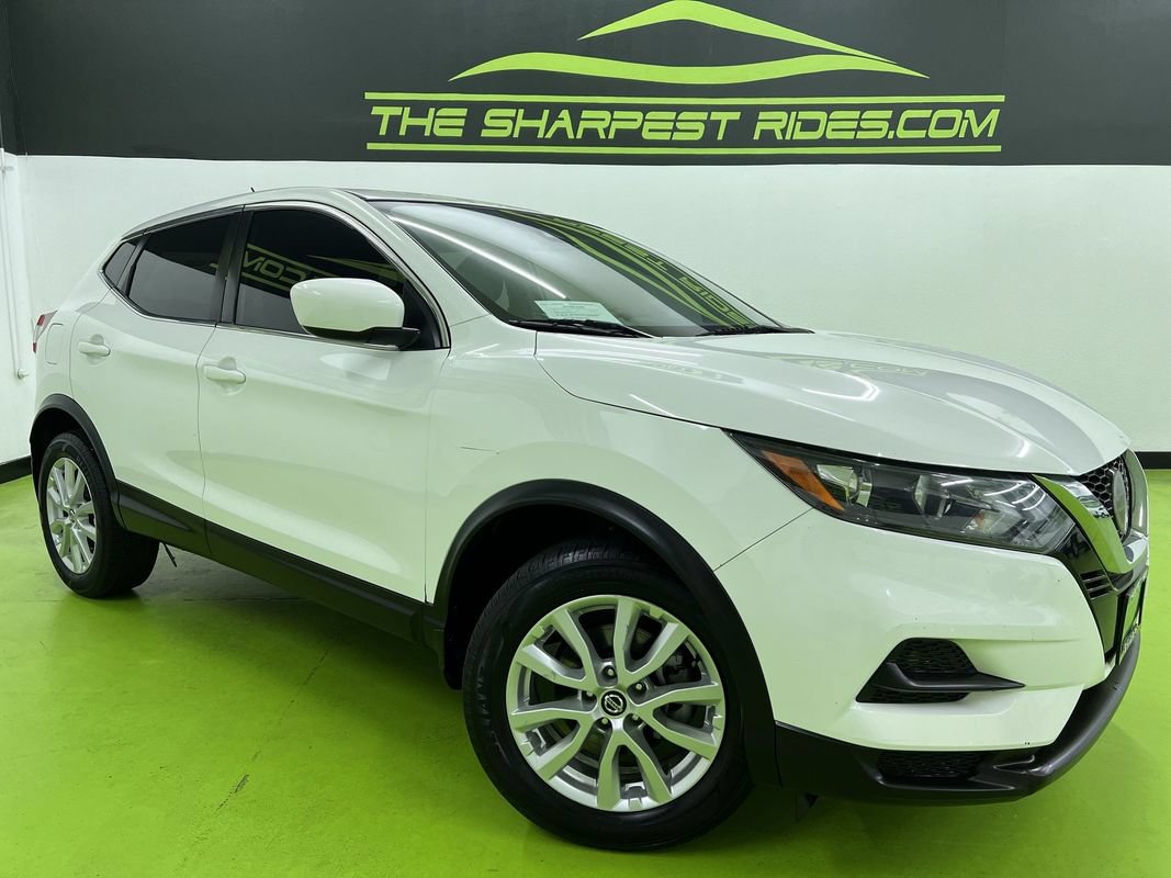 Used 2020 Nissan Rogue Sport S w/ Appearance Package FWD image 1