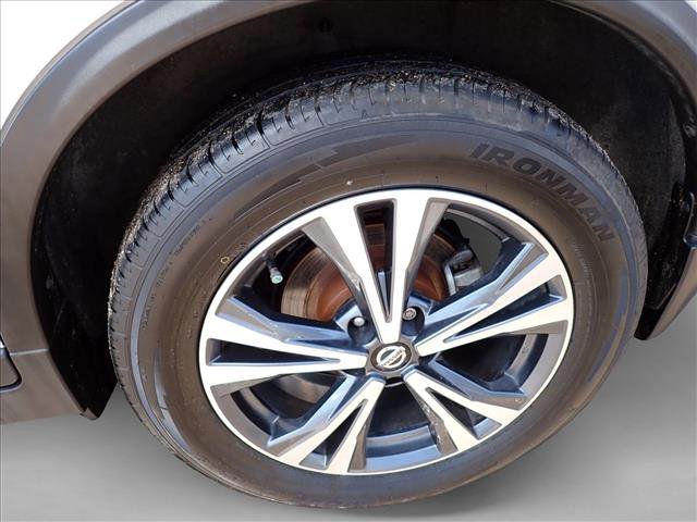 Used 2018 Nissan Rogue SL FWD image 6