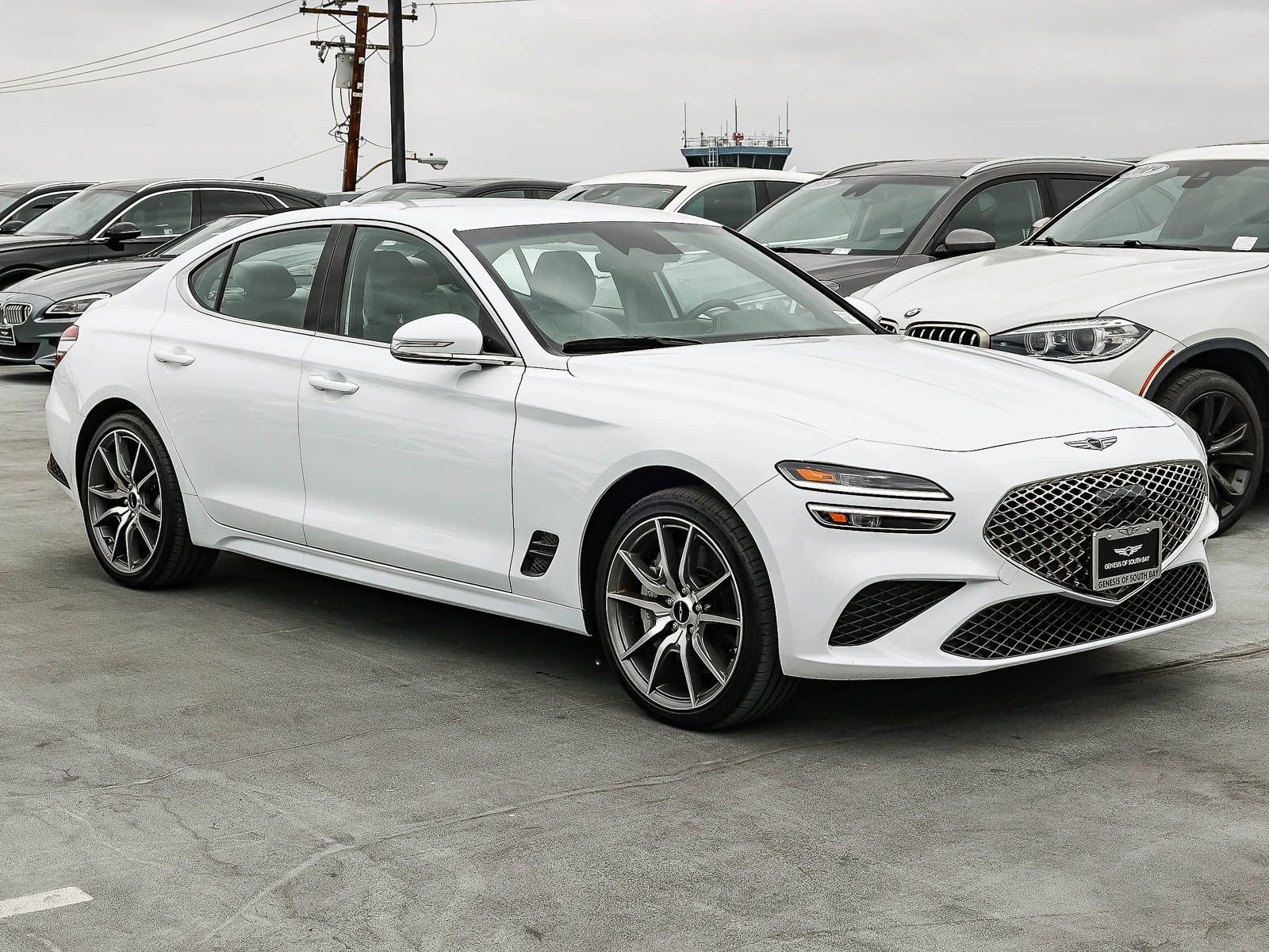 Used 2025 Genesis G70 2.5T AWD/4WD image 3