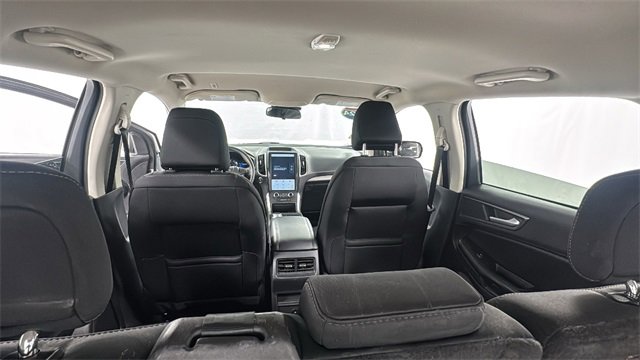 Used 2024 Ford Edge SE image 17