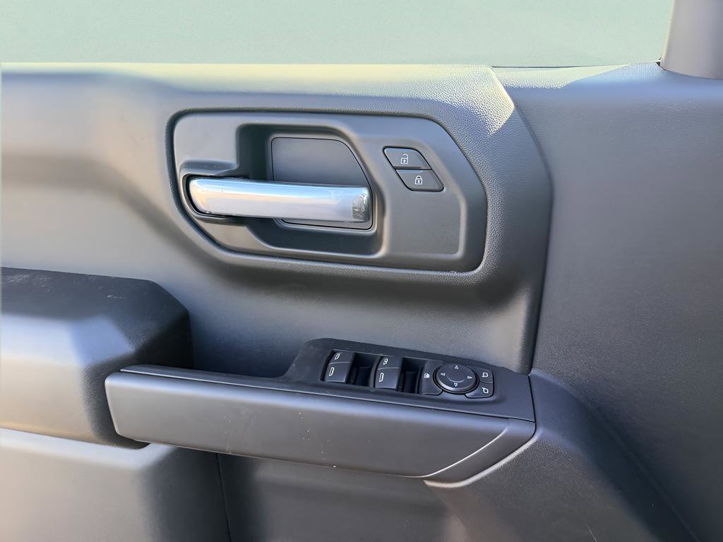 New 2026 Chevrolet Silverado 1500 Custom Trail Boss w/ LPO, Dark Essentials Package image 23