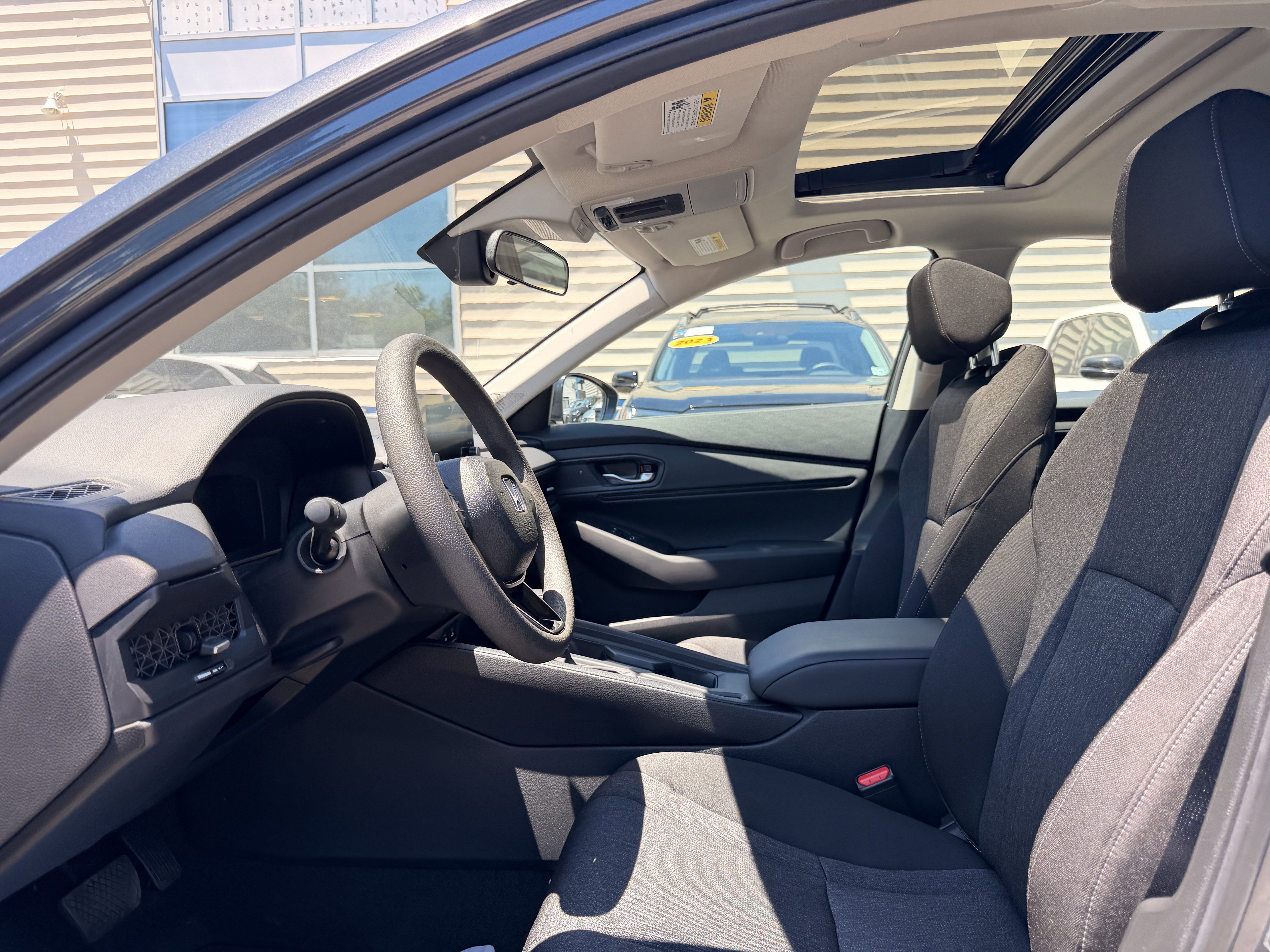 Used 2025 Honda Accord SE image 14