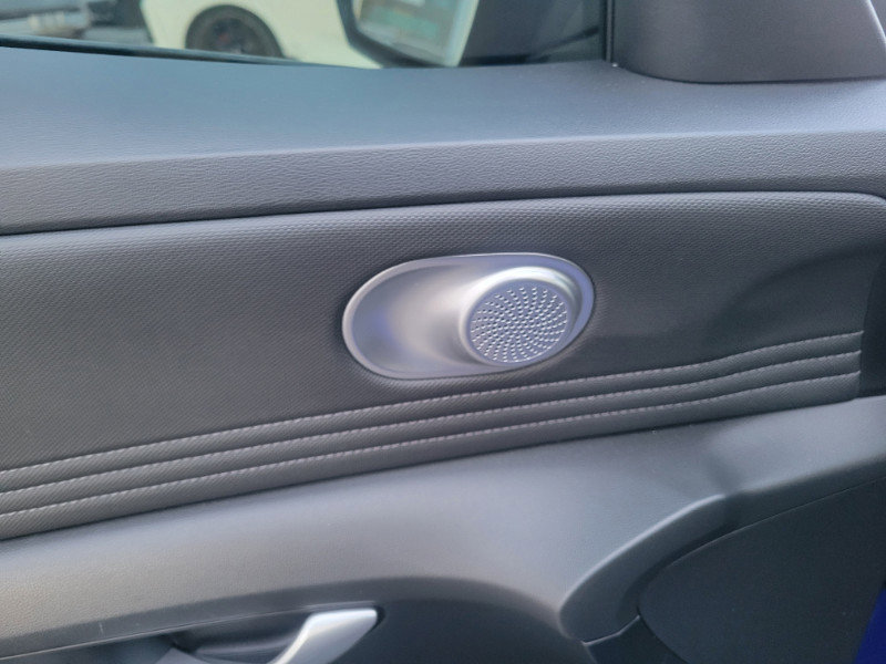 Used 2023 Hyundai Elantra SEL w/ Convenience Package image 19