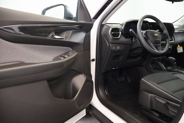 New 2026 Chevrolet TrailBlazer LS w/ LS Convenience Package image 8