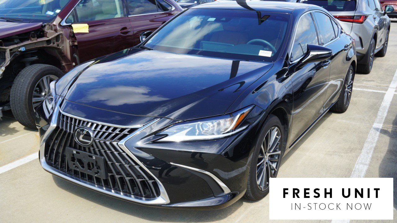 Used 2024 Lexus ES 350 w/ Premium Package