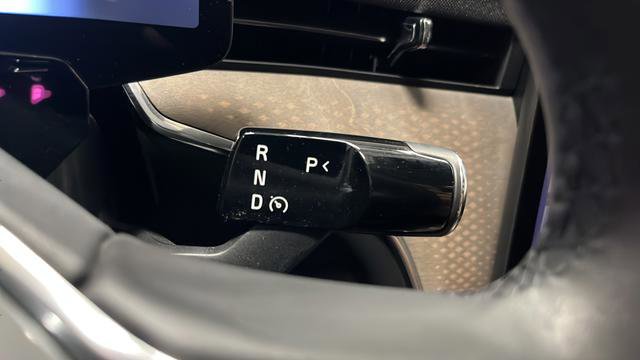 Used 2025 Volvo EX90 Ultra AWD/4WD image 19