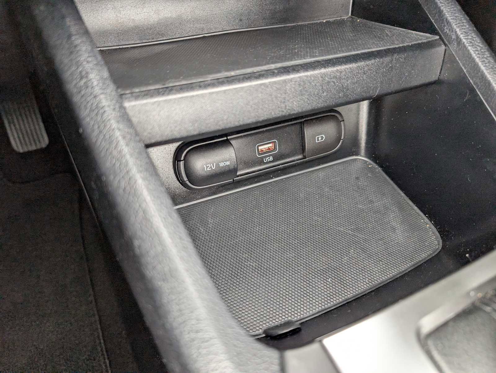 Used 2024 Kia Forte LXS w/ LXS Technology Package image 22