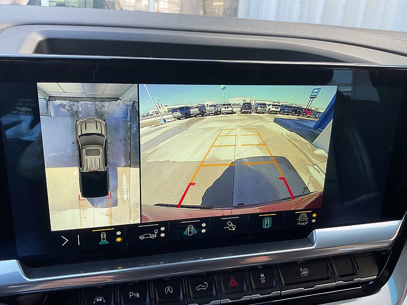 Used 2023 Chevrolet Silverado 1500 High Country w/ High Country Premium Package image 24