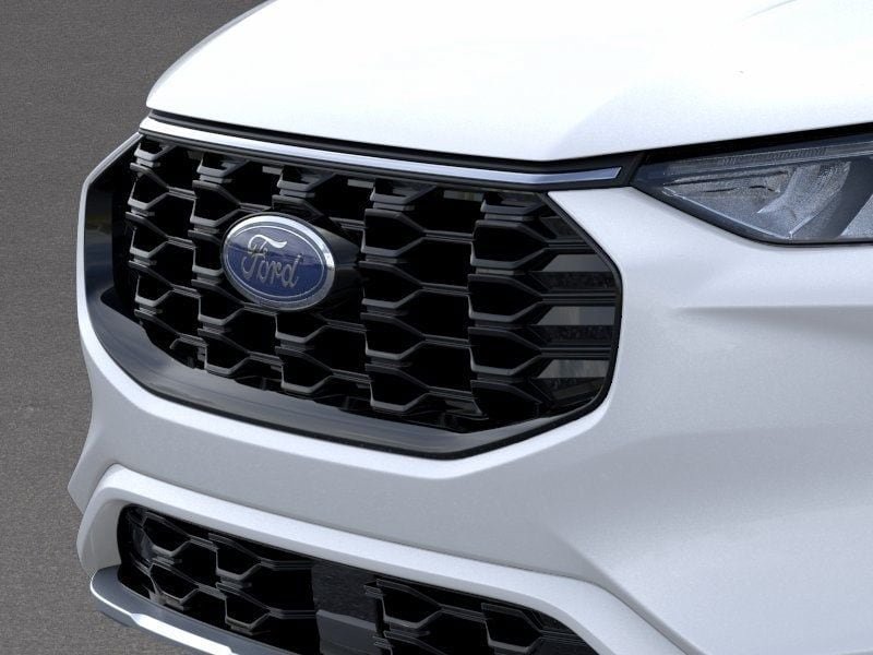 New 2023 Ford Escape ST-Line w/ Tech Pack #1 AWD/4WD image 32