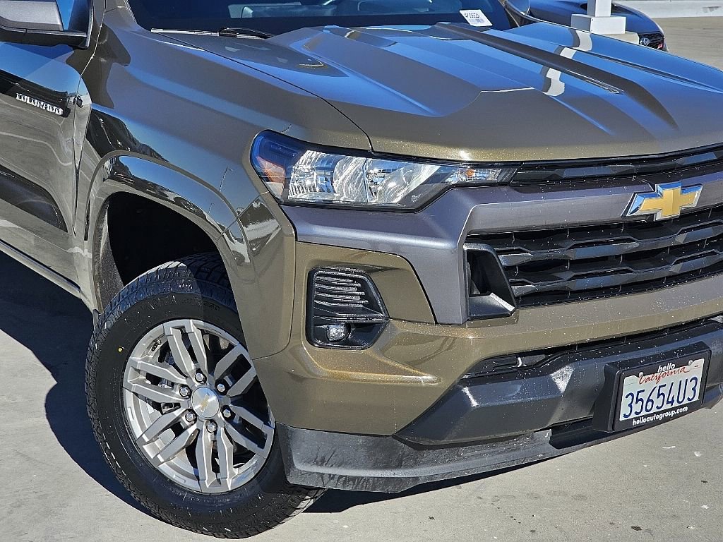 Used 2023 Chevrolet Colorado LT w/ LT Convenience Package image 5