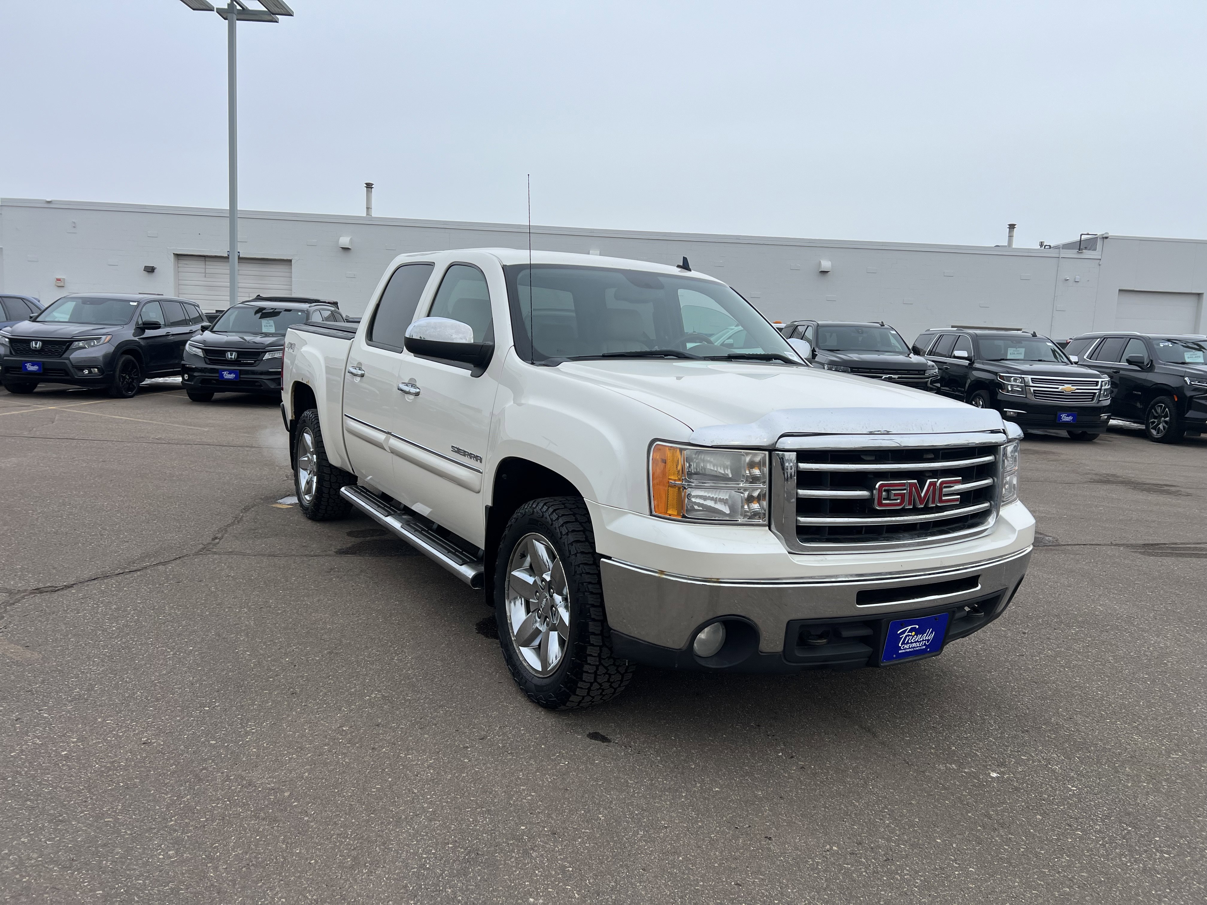 Used 2012 GMC Sierra 1500 SLT image 3