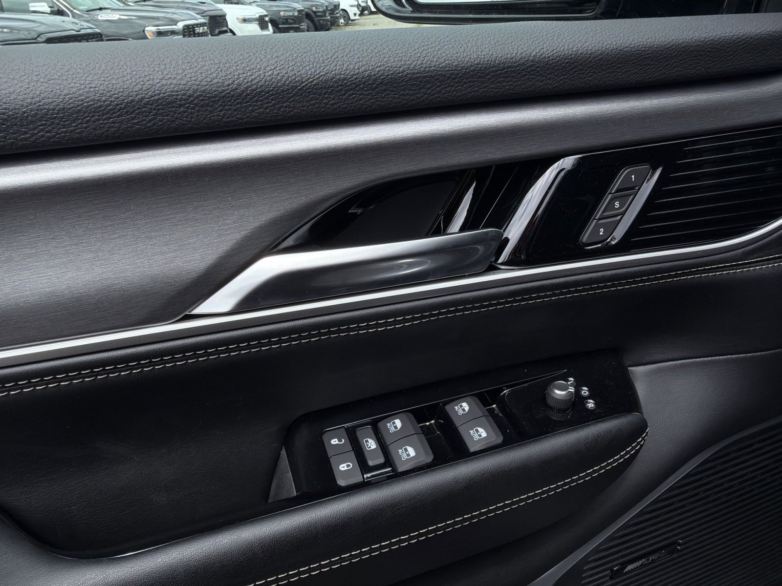 New 2026 Jeep Grand Wagoneer L 4WD image 15