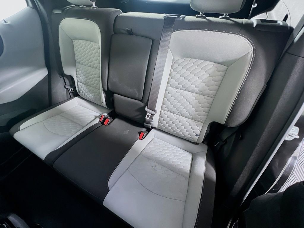 Used 2019 Chevrolet Equinox LS image 22
