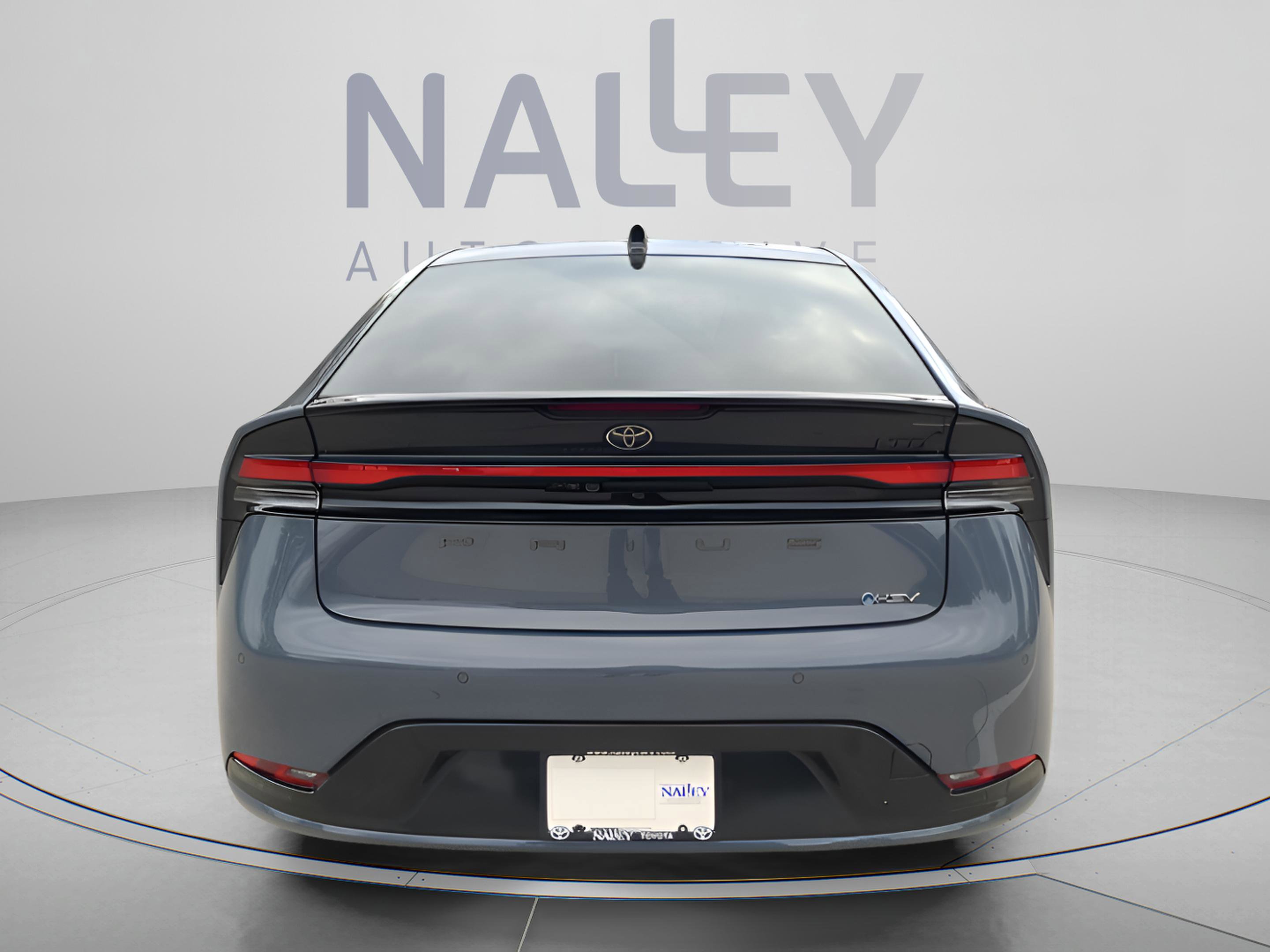 New 2026 Toyota Prius Limited FWD image 4