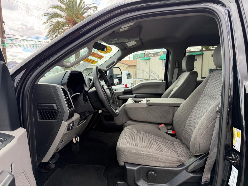 Used 2019 Ford F450 XLT image 17